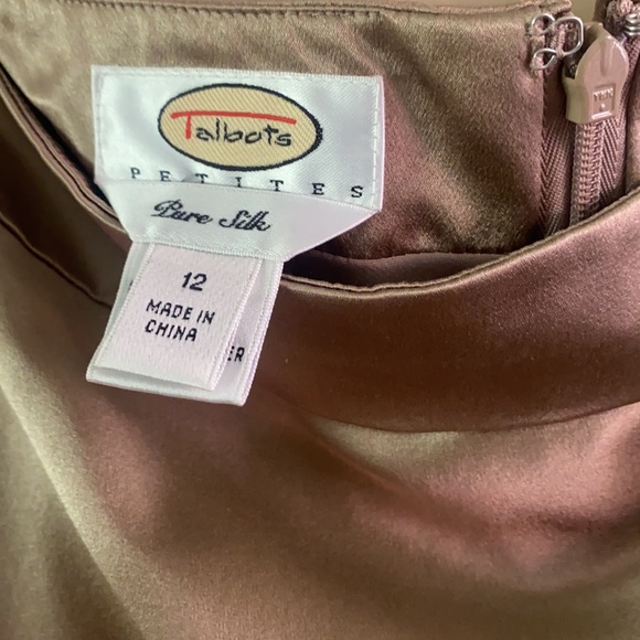 Talbots silk skirt Petites - Picture 3 of 7
